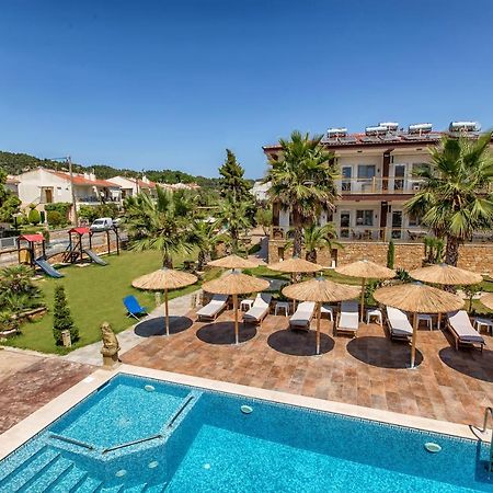 Halkidiki Greek Pride Ηotel And Apartments สกาลา ฟูร์กาส ภายนอก รูปภาพ